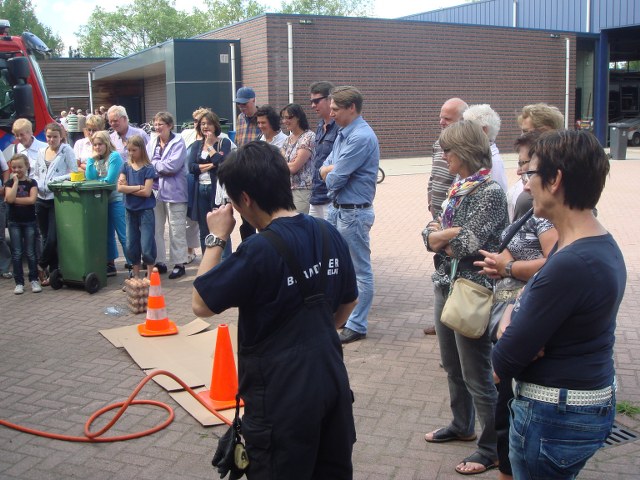 DSC00108_640x480